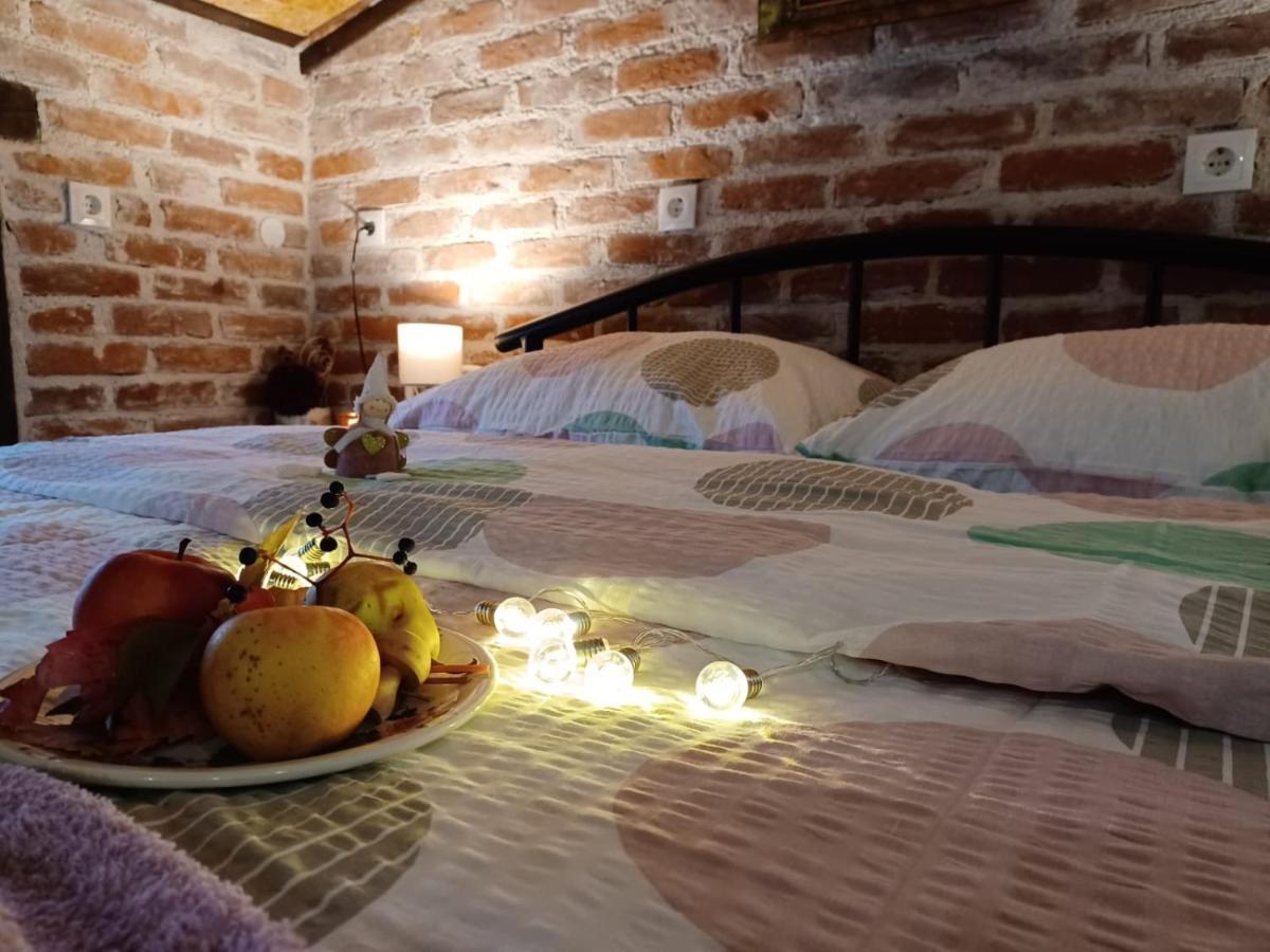 Apartment Ada Bed & Breakfast Gračac 외부 사진