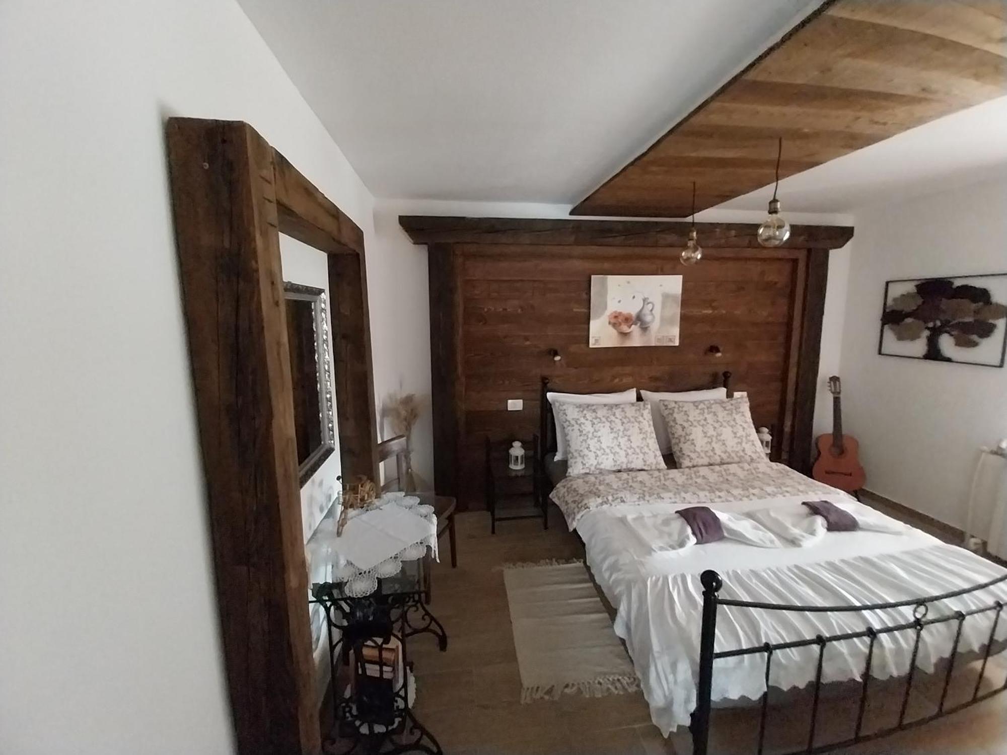 Apartment Ada Bed & Breakfast Gračac 외부 사진